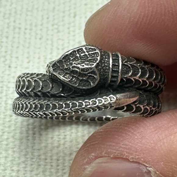 Gucci Other - Unisex Gucci AG925 Silver Snake Ring size 9.5